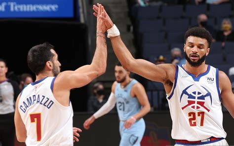 Facundo campazzo dio sus primeros pasos en la nba este sábado visitando, con denver nuggets, a los golden state warriors de stephen curry. Aporte clave de Campazzo en el cierre y victoria de Denver ...