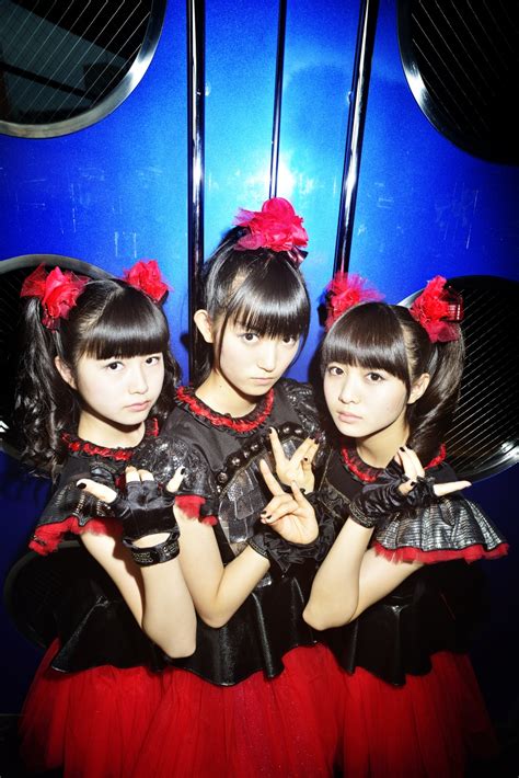 The band performed at download festival in june 2015, with a surprise guest appearance by babymetal during the set., dragonforce would then act as babymetal's backing band at the 2015 metal hammer golden gods (li and totman had previously collaborated on the track road of resistance for babymetal). 世界中で人気の「BABYMETAL」はメタルの"際物"!？海外の反応まとめ | Pixls ピクルス