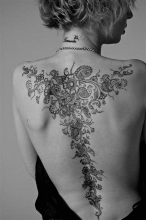 From black and gray to color, big to small, this comprehensive list will inspire your next project. 100 Back Tattoo Ideas For Girls (With Pictures & Meaning)