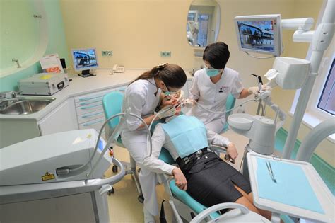 Indian healthguru helps in arrangement of medical visa, to and fro airport service, accommodation, meals, appointment. Pin on Women in dental chair