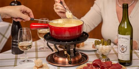 Think of it as a chinese. 20 Feb Cheese Fondue Dinner, Lausanne - INSEAD Alumni ...