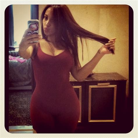 Jeny romero's curves will leave you breathless. Jeny Romero - Straight No Chaser Photos 11/11/11 ...