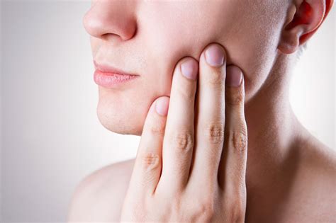 They're called that because they usually come in when you're older, around ages 17 to 21. What Age Do Wisdom Teeth Come in & Why Do We Have Them?