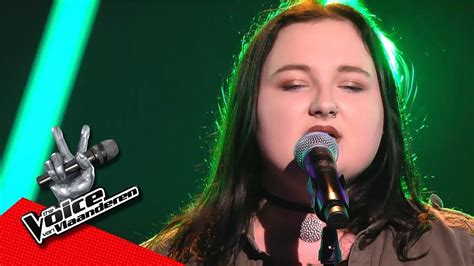 De kandidaten worden beoordeeld door een panel van vier juryleden dat elk seizoen anders is samengesteld. Daria - 'Lost' | Blind Auditions | The Voice Van ...