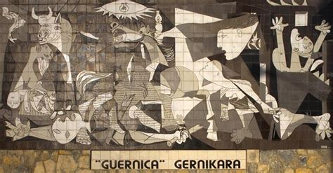 Geometrik çizgilerden kübik bir eser olduğunu rahatlıkla çıkarabileceğimiz eser, anlamı itibariyle de kübik'tir. Guernica, 1937 - Pablo Picasso - WikiArt.org