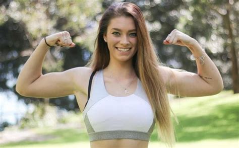 Cute 18 year old teen masturbating. 18-Year-Old Was Suicidal But Then She Hit The Gym