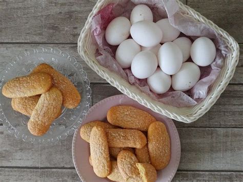 Sono morbidi, e leggeri, ideali per essere inzuppati, possono essere utilizzati in. Biscotti savoiardi senza glutine | Ricetta (con immagini ...