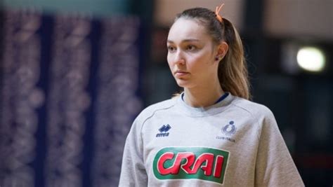 Elena pietrini (born 17 march 2000) is an italian volleyball player for the italian national team. #Pallavolo A1 femminile - Il Club Italia contro Conegliano ...