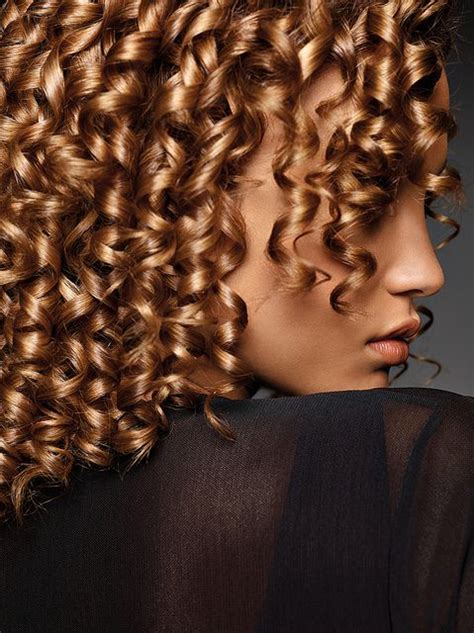 Maybe you would like to learn more about one of these? LD67_010_BIS_079-CMJN | Medium curly hair styles, Curly ...