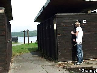 You can also explore and follow video collections from other users with myvidster. Schlampe Wird Von Zwei Geilen Jungs Geschlagen - Liebeakt.com