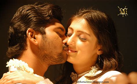 Namitha pramod funny romantic dailogue in. Endless Wallpaper: Malayalam Actress Kiss