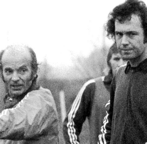 In autumn 1991, bayern munich invited franz beckenbauer and rummenigge to return to the club as vice presidents. Fussball-Talente: Als Beckenbauer sein Bett mit dem ...