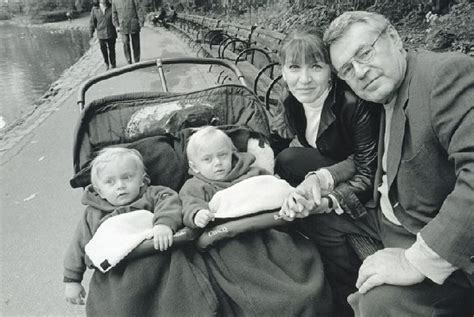 The writer and widow of oscar director milos forman spends quarantine behind a big puddle. Karel Gott dostal kopačky po pětiletém vztahu. Která žena ...