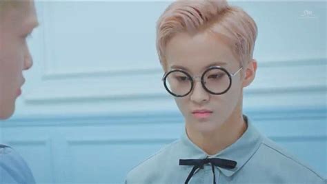 Check spelling or type a new query. Foto Mark Nct Dream Chewing Gum - Info Korea 4 You