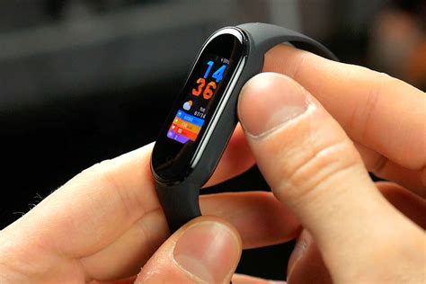 Perhaps the screen is nicer to look at, the battery life improved a bit. Xiaomi Mi Band 6 - самый лучший в мире спортивный браслет