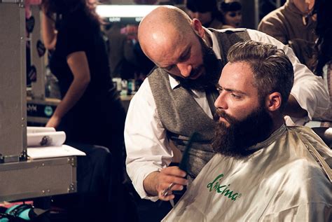 Barber Salary Guide and Career Outlook 2020 | Salaries HUB
