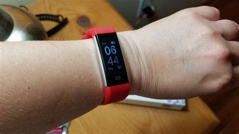 The letscom fitness tracker also. Letscom vs. Lintelek: Two of the Most Popular Budget ...