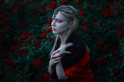 Rose Queen - Photographer, artist from Ukraine Genres: Portrets, Fashion/Beauty, Dark, Fantasy ...