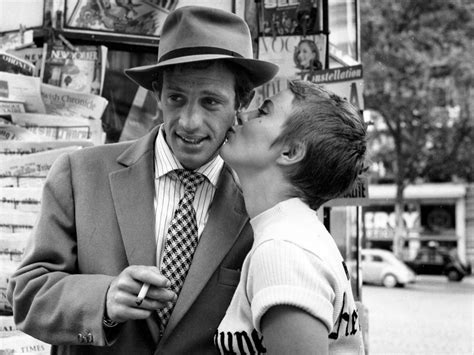 « bébel » au naturel, charmeur et habilement mis en scène avec comme fil rouge une salle de boxe, dont belmondo, apprenti boxeur. BE STYLISH: Jean-Paul Belmondo Le Magnifique