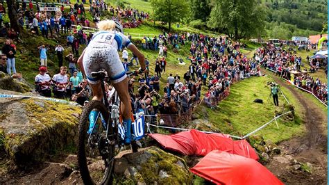 A feat that hadn't been achieved in cycling at the olympics since 1904. COPA DEL MUNDO UCI MTB 2016, JOLANDA NEFF DOMINA EN LA ...