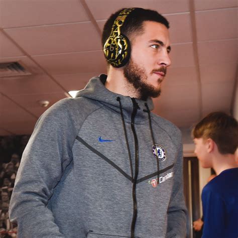 Real madrid club de fútbol eden hazard, son haberler ve dedikodular, oyuncu profili, detaylı istatistikler, kariyer detayları ve transfer bilgileri goal.com tarafından sağlanmaktadır. Pin de Am_oqp5 en Eden Hazard♥ايدن هازارد | Dijes