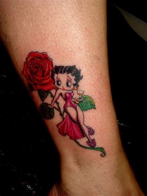 Eines der ersten tattoos, die sie für sich selbst bekam, war ihre katze patches. Betty boop and a rose by Shadow3217 on deviantART | Betty ...