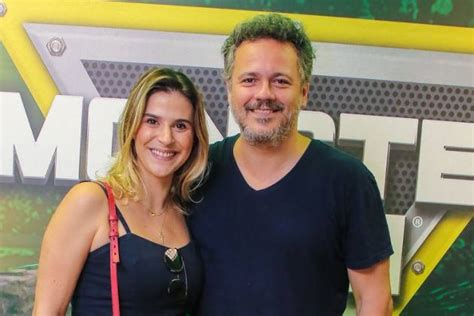 Maybe you would like to learn more about one of these? Em raridade, Danton Mello surge ao lado da esposa durante ...