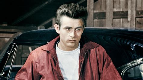 His iconic portraits of james dean in a wintry new york won him fame. James Dean sarà inserito in un film con la CGI e scoppia ...