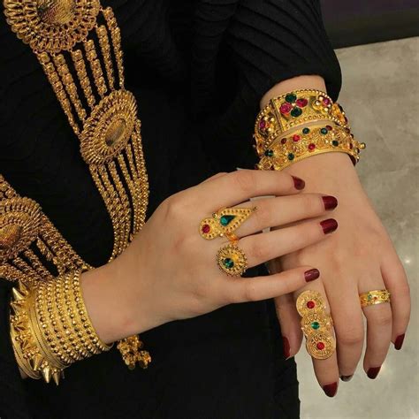Find a store near you online exclusive. Indian Gold Jewelry Near Me #GoldJewelryNumbers #GoldJewelleryArabic #jewelrynear… (With images ...