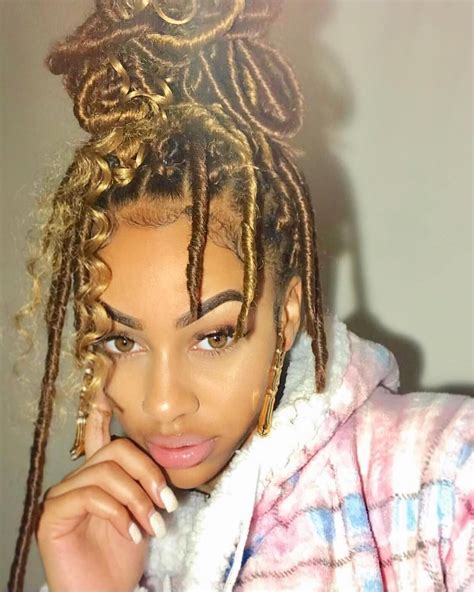 One style on the cusp of creativity and popularity is butterfly locs, which have been all over our instagram feeds lately. Pin on Faux Locks Hairstyles