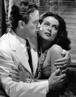 Au début du xxe siècle, en afrique, tondelayo, une ensorcelante métisse bouleverse la quiétude d'une petite communauté britannique. Hedy Lamarr as Tondelayo - with Langford | Hedy lamarr ...