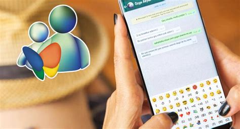 Una vez siendo tester de whatsapp sólo podrás instalar y actualizar la versión beta de la aplicación. Así puedes tener los antiguos emojis de MSN para WhatsApp ...