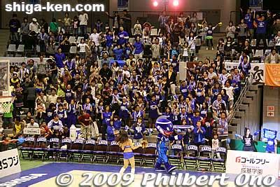 Quick access to players bio, career stats and team records. Shiga Lakestars vs. Takamatsu Five Arrows at Yasu 2009.10 ...