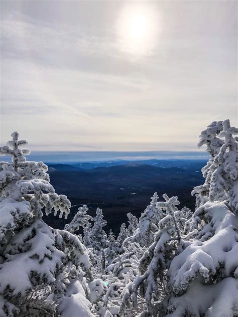 August, july and june are the most pleasant months in hampstead, while january and february are the least comfortable months. Worst weather in the world, they said - Mt. Moosilauke in ...