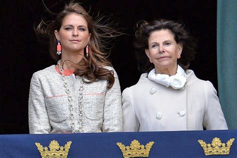 Prinzessin madeleine genießt mit ihren kindern die zeit in schweden (symbolbild). Prinzessin Madeleine: Muss sie jetzt ihre Mutter entlasten ...