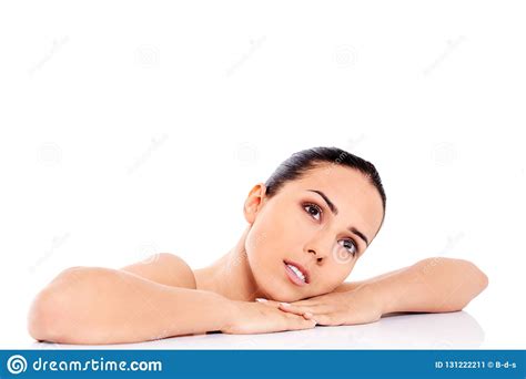 Jolie brunette nue dans son bainvu 2712 fois. Belles Femmes Nues - Photo Estelle Denis nue foot francaise | les plus belles ... / Rencontres ...
