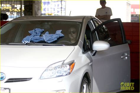 Pour the recommended amount of car wash into one of your buckets, and then fill both of them with water. Mandy Moore: Car Wash Cutie!: Photo 2657202 | Mandy Moore Pictures | Just Jared