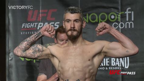 The domain is 19 years and 8. VFC50 Weigh-ins presented by BriggsAuto.com - YouTube