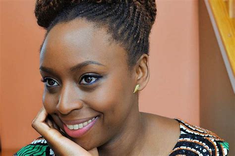 Chimamanda ngozi adichie a bookbits rádióban beszél a nyakad körüli dolgokról. Warum wir alle Feminist*innen sein sollten - Freiburg ...