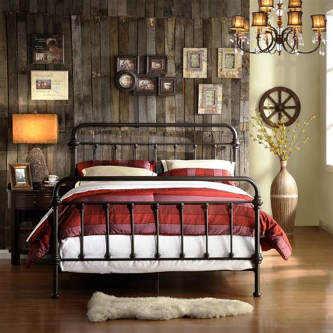 Whether you want inspiration for planning an industrial bedroom renovation or are building a designer bedroom from scratch, houzz has 9,389 images from the best designers, decorators, and architects in the country, including sm design associates (smda) and murdock solon architects. Create the perfect vintage industrial bedroom