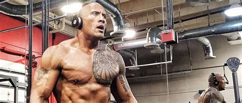 I often find that choosing healthy food once makes it. Rock'ing For 30 Days - One Man's Journey to Eat and Train ...