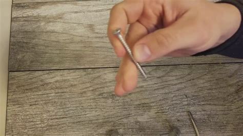 Ever wonder how you can tell the difference between particle board, pressed board, veneered wood furniture, and solid wood furniture? Tool Tutorial - Identifying Wood Screws - YouTube