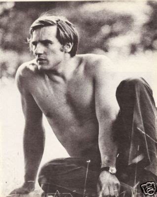 Young delinquent and wanderer in the past, depardieu started his acting career at the small traveling theatre. GERARD DEPARDIEU pinup - Shirtless and sitting down en ...