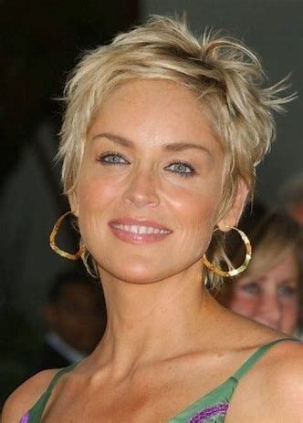 Almost everyone develops at least minor jowls as they age and their skin becomes less elastic. Image result for Short Hair Styles For Women Over 50 Hide ...