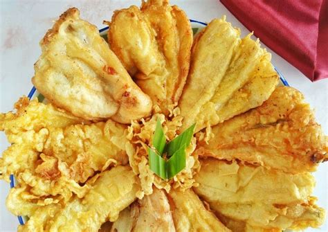 Cara memasak pisang goreng thailand · kupas pisang kepok, belah 2 tp jgn sampai putus, sisihkan. Resep Pisang goreng Pontianak oleh rennym - Cookpad