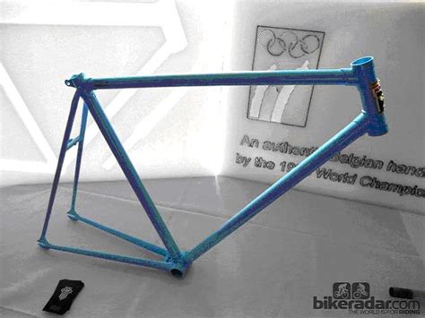 Check spelling or type a new query. Marcel Kint Black Eagle: replica uit 1938 - Fiets.nl ...