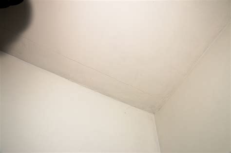 If you have somehow damaged your ceiling, there is no need to worry. Repairing ceiling cracks | DIYnot Forums