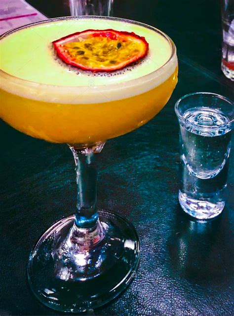 We did not find results for: B&M Glittery Pornstar Martini | Gin & Tonicly