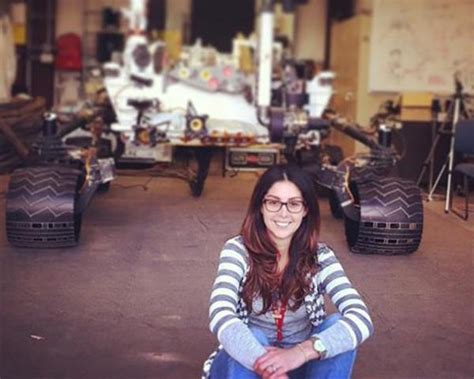 Diana trujillo se define como una marciana latina que ha entregado muchas horas de trabajo y conocimiento a los proyectos de la nasa en marte, los cuales la llevaron a ampliar su sabiduría hasta. Diana Trujillo timeline | Timetoast timelines