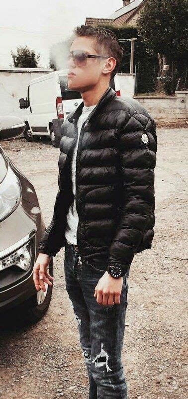 Smoking makes your heat beat faster. 17 Best images about Sexy lads smoking on Pinterest ...